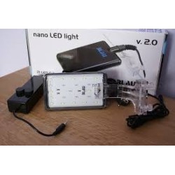 Blau Aquaristic Nano LED Light 2.0 Marine colore nero - plafoniera 11W per Nano Reef